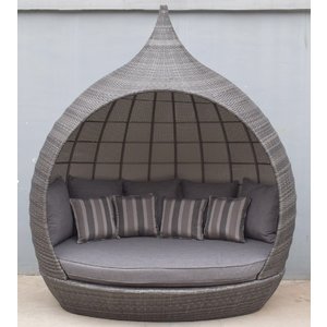Flat Weave Pearl Daybed