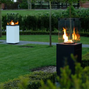 Kratki Real Flame Patio Heater - Black Glass Base Panels - Remote Control/