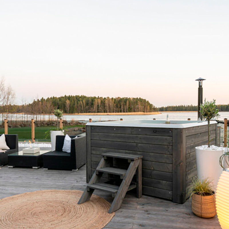 Rexener Polar Arctic White Hot Tub/