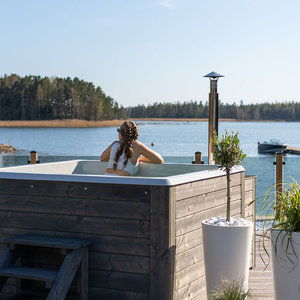 Rexener Polar Arctic White Hot Tub/