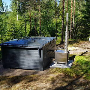 Rexener Silence Hot Tub/