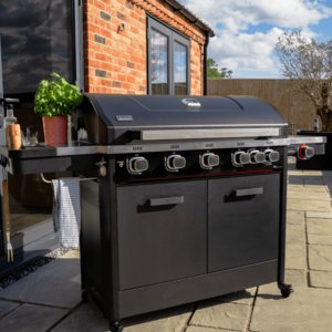 Infinity 500 5 Burner Gas BBQ With Side Burner